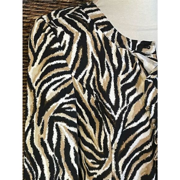 Charter Club Zebra Print Women’s Shacket-Style Jacket/Blazer Top/Gold Button Acc - Picture 11 of 11